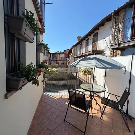 La Corte Di San Rocco * Murazzano (Cuneo)